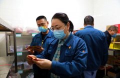 沉点排查卫生洁净死角、垃圾分类落实环 